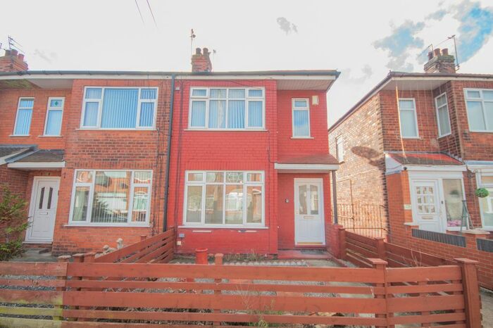 2 Bedroom End Of Terrace House To Rent In Rosedale Avenue, Hull HU9