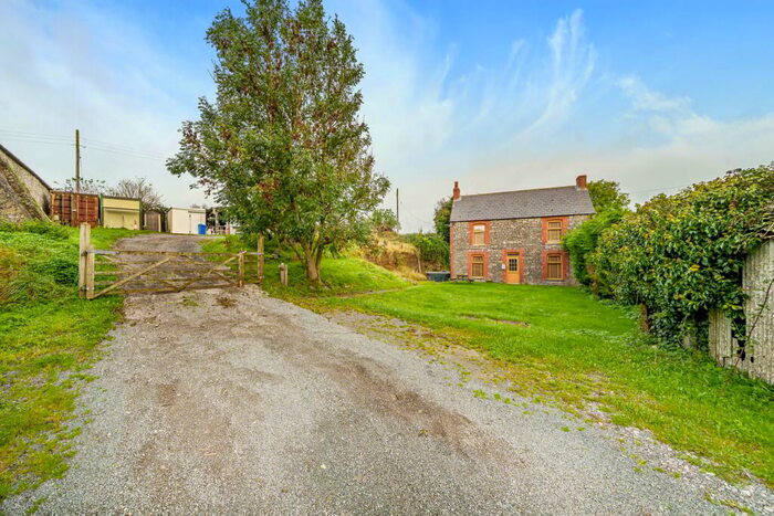 5 Bedroom Farm House For Sale In Thrupe Lane, Masbury, Nr Wells, BA5