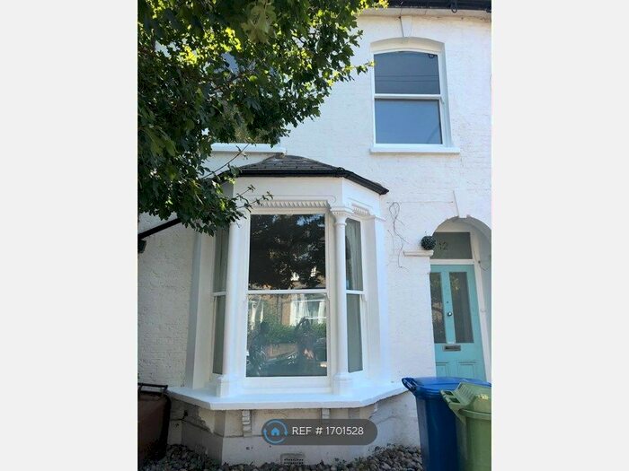 5 Bedroom Terraced House To Rent In Crewys Road, London, SE15