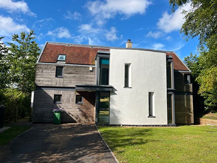 4 Bedroom Detached House To Rent In Pilgrims Way, Monks Horton, Ashford, Kent, TN25