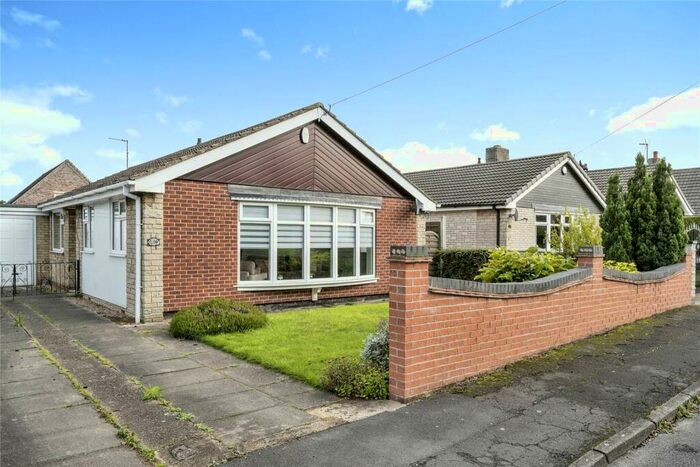 3 Bedroom Bungalow To Rent In Remple Avenue, Hatfield Woodhouse, Doncaster, South Yorkshire, DN7