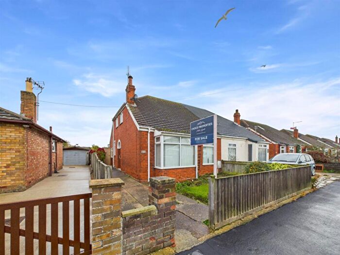 4 Bedroom Semi-Detached Bungalow For Sale In St. Andrews Road, Mablethorpe, LN12