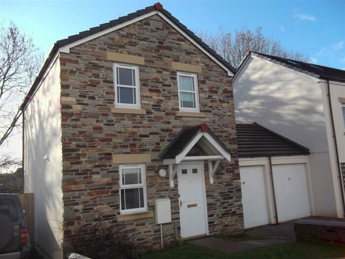 3 Bedroom Link Detached House To Rent In Vicks Meadow, Hatherleigh, EX20