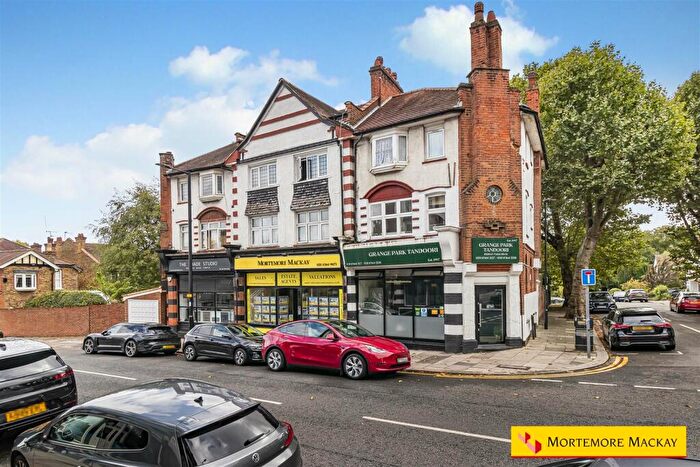 2 Bedroom Flat For Sale In The Grangeway, London, N21
