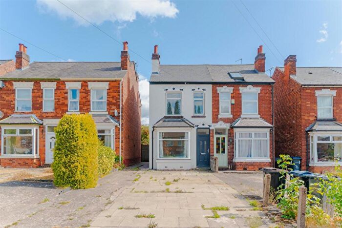 2 Bedroom Semi Detached House For Sale In Umberslade Road, Selly Oak, Birmingham, B29