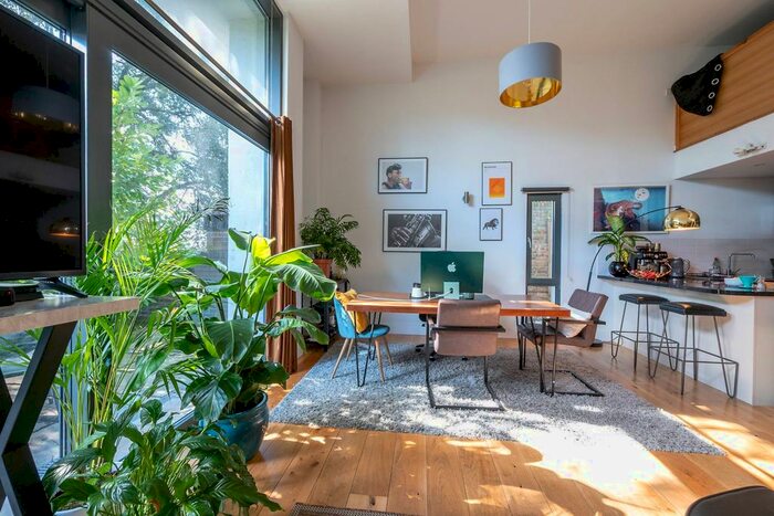 2 Bedroom Flat To Rent In Clarence Lane, Roehampton, London, SW15