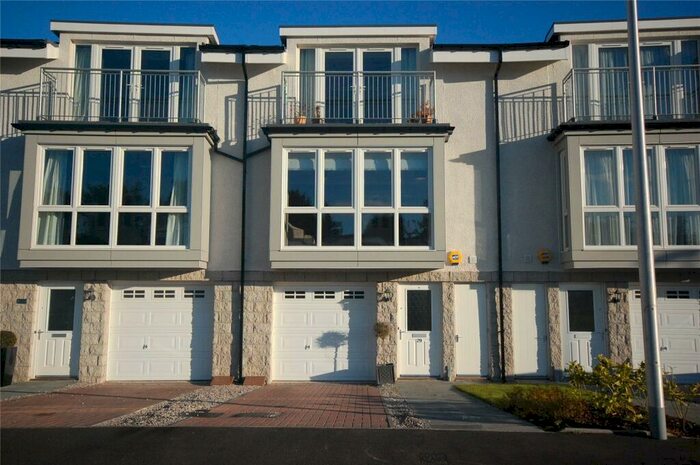 4 Bedroom Terraced House To Rent In Woodlands Terrace, Cults, Aberdeen, AB15