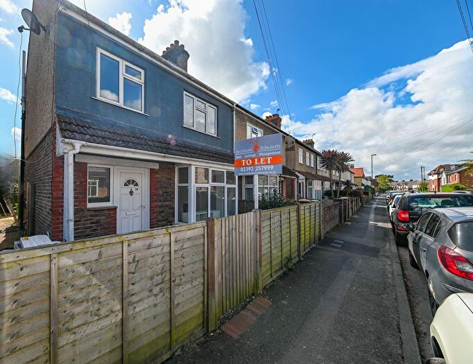 3 Bedroom Semi Detached House To Rent In Kingsham Avenue, Chichester, PO19