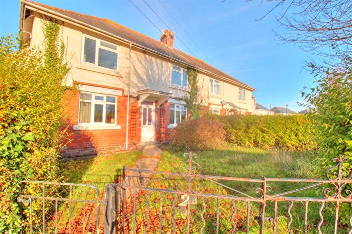 2 Bedroom Flat For Sale In Bedlington Terrace, Barry, CF62