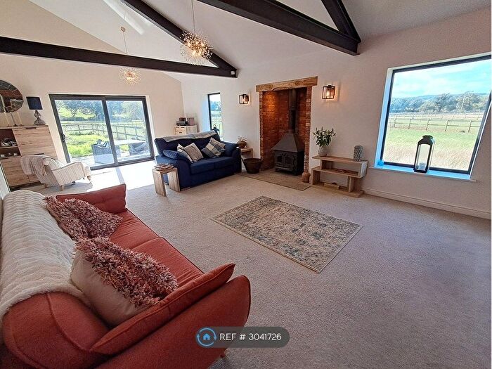 2 Bedroom Bungalow To Rent In Whimple, Exeter, EX5