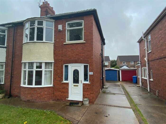 3 Bedroom Semi-Detached House To Rent In Rutland Road, Goole, DN14
