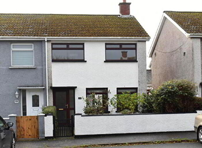 3 Bedroom Terrace House For Sale In Meadow Close, Newtownards, BT22