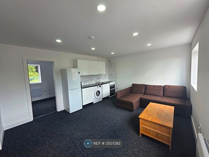 1 Bedroom Flat To Rent In Fentham Road, Erdington, Birmingham, B23