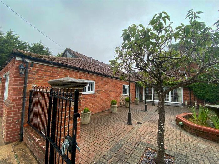 1 Bedroom Bungalow To Rent In Frogs Hall Lane, Swanton Morley, Dereham, NR20