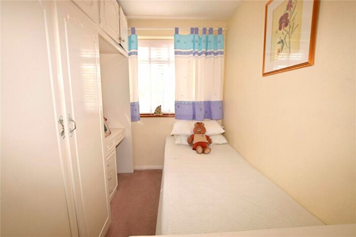 3 Bedroom End Of Terrace House For Sale In Mill Lane, Chadwell Heath, RM6