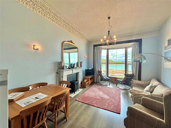2 Bedroom Flat For Sale In Crackwell Street, Tenby, Pembrokeshire, SA70