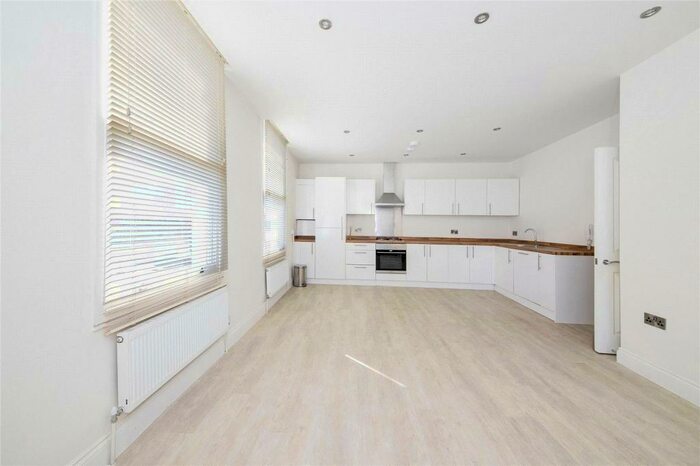 1 Bedroom Apartment To Rent In Brockley Road, Brockley, SE4