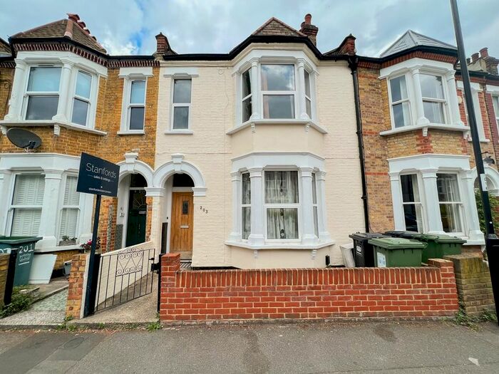 3 Bedroom Terraced House To Rent In Leahurst Road, Hither Green, London, SE13