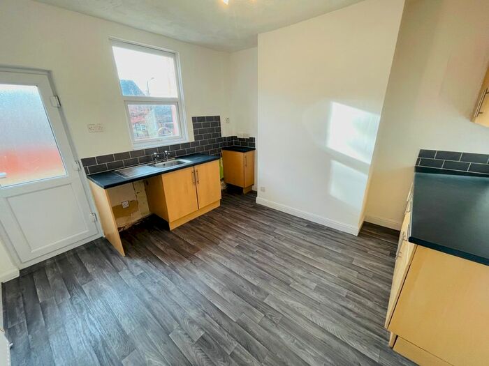 3 Bedroom Terraced House To Rent In Duncan Street, Brinsworth S60