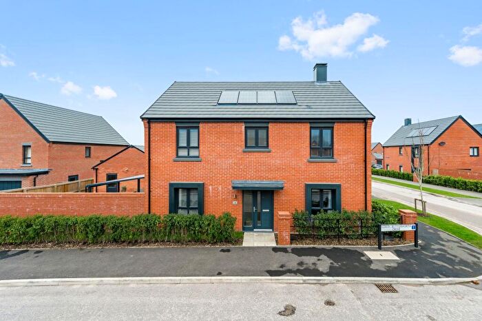 4 Bedroom Detached House For Sale In Edwin Butterworth Drive, Heywood, OL10