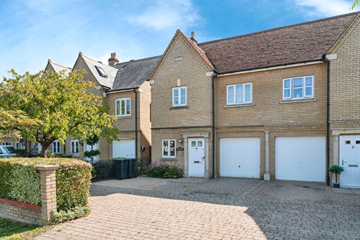 4 Bedroom Detached House For Sale In Lynn Road, Ely, Cambridgeshire, CB6