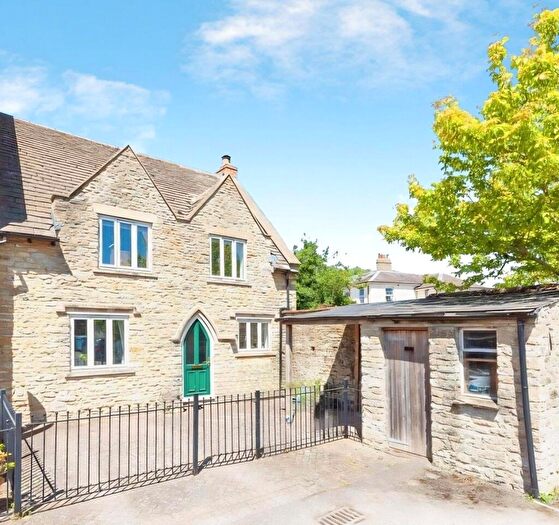 2 Bedroom Semi-Detached House To Rent In Walkers Barn, Heathfield, Kidlington, OX5