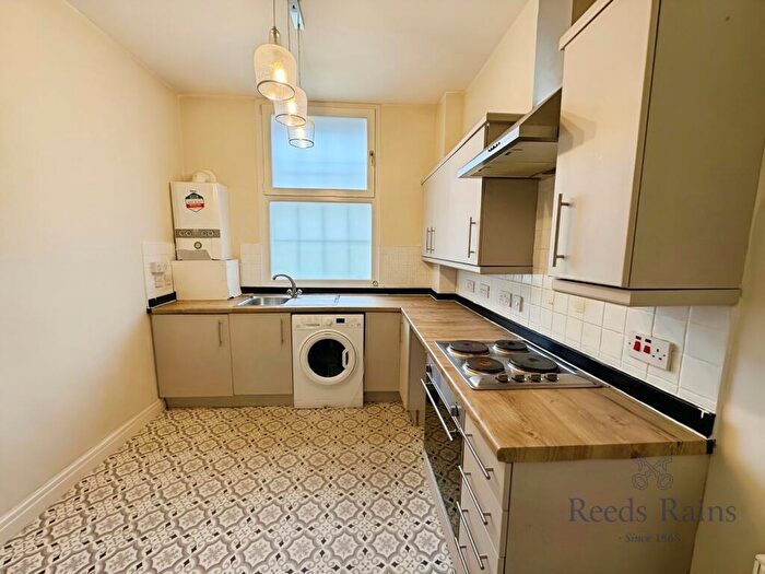 2 Bedroom Apartment To Rent In Oakhouse Park, Walton, Liverpool, Merseyside, L9