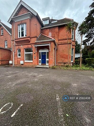 1 Bedroom Flat To Rent In Hazelwood Court, Bournemouth, BH1