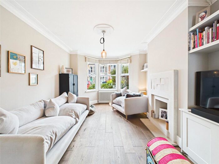 3 Bedroom Terraced House For Sale In Montrose Park, Bristol, BS4