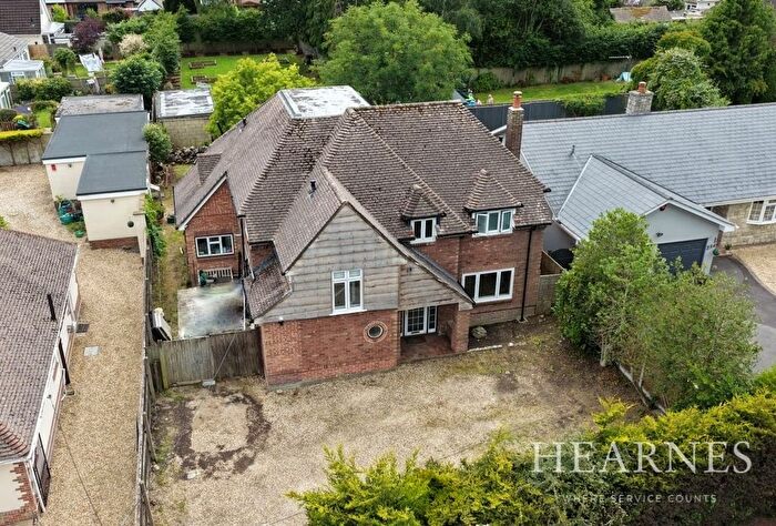 5 Bedroom Detached House For Sale In Christchurch Road, West Parley, Ferndown, BH22