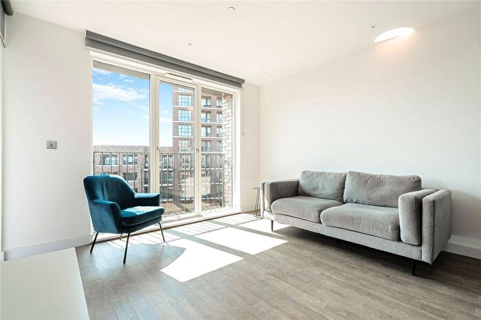 1 Bedroom Apartment To Rent In Surrey Quays, London, SE16