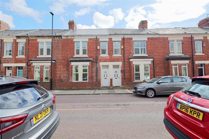 4 Bedroom Terraced House To Rent In Cardigan Terrace, Heaton, Newcastle Upon Tyne, NE6