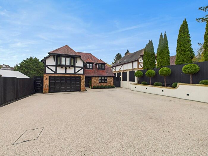 5 Bedroom Detached House For Sale In Norsted Lane, Pratts Bottom, Orpington, Kent, BR6