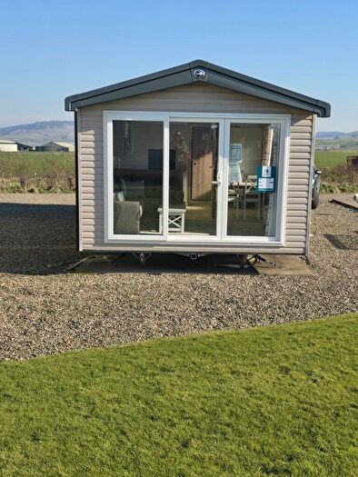 2 Bedroom Park Home For Sale In Machrihanish Holiday Park, PA28