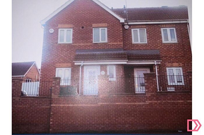 3 Bedroom Semi-Detached House To Rent In Tuscany Villas, Doncaster Road, Barnsley, South Yorkshire, S70