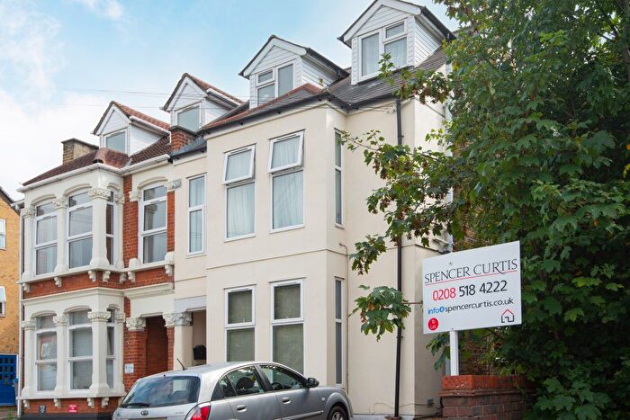 1 Bedroom Flat To Rent In Eastern Road, Romford, Essex, RM1