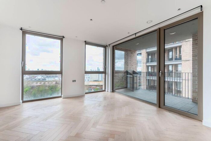 2 Bedroom Flat For Sale In Dollis Hill, Dollis Hill, London, NW10