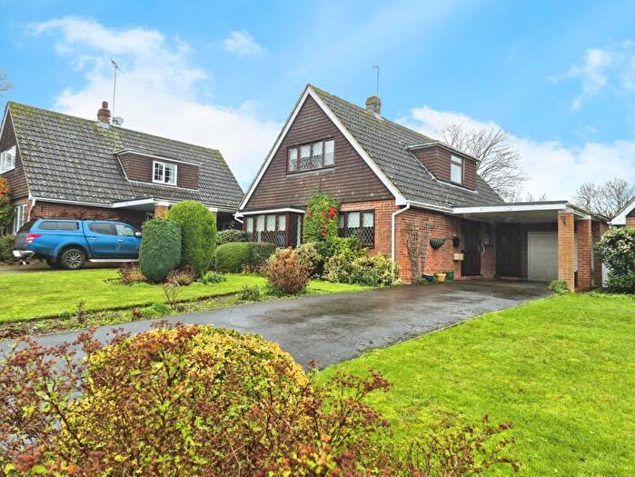 4 Bedroom Detached House For Sale In Millfield, Lambourn, Hungerford, Berkshire, RG17