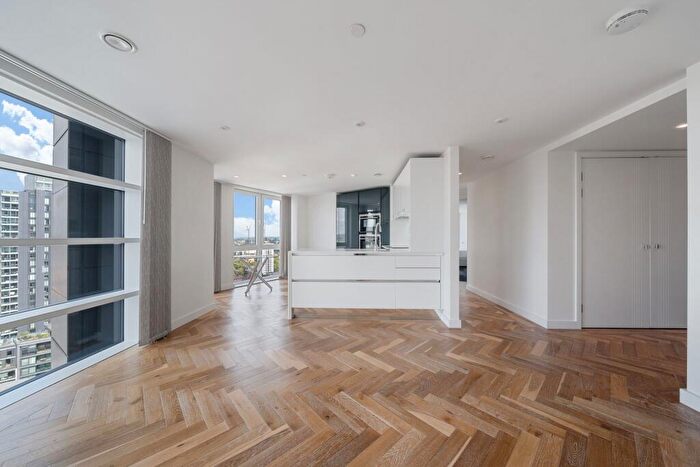 2 Bedroom Apartment To Rent In Eagle Point, City Road, London, EC1V