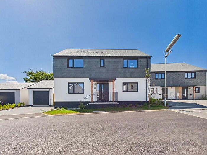 4 Bedroom Detached House For Sale In Upton Green, Lynstone, Bude, EX23