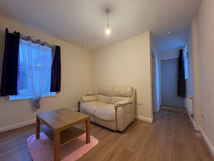 1 Bedroom Flat To Rent In Partridge Road, Roath, CF24