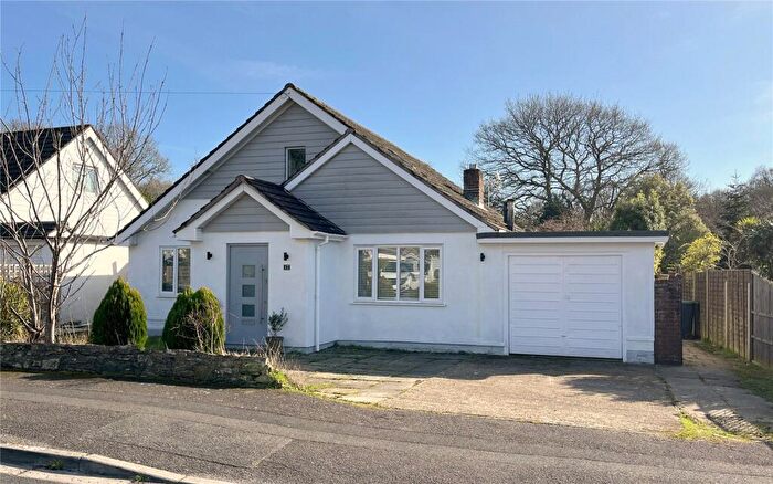 4 Bedroom Bungalow For Sale In Pinewood Close, Walkford, Christchurch, Dorset, BH23