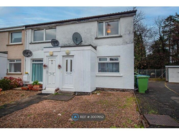 2 Bedroom Flat To Rent In Tullibody, Alloa, FK10