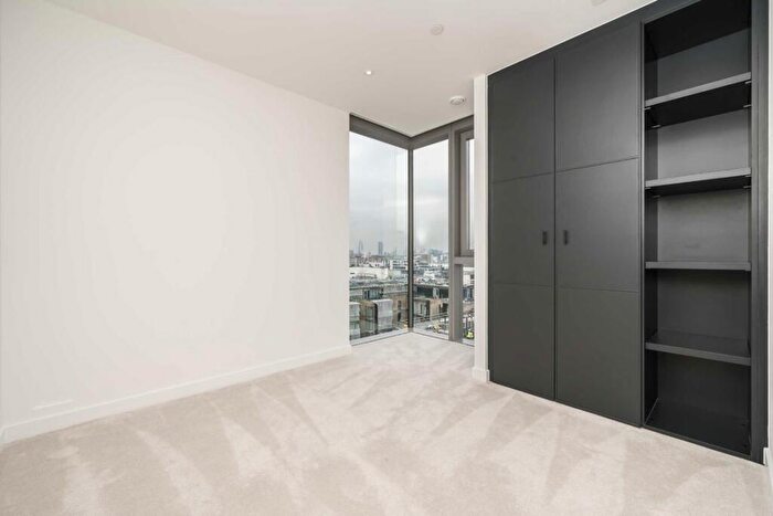 2 Bedroom Flat To Rent In Bollinder Place, Clerkenwell, EC1V