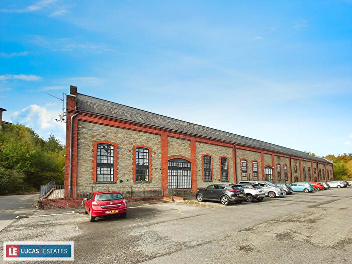 2 Bedroom Ground Maisonette For Sale In The Great Engineering Building, Winding Wheel Lane, Penallta, CF82