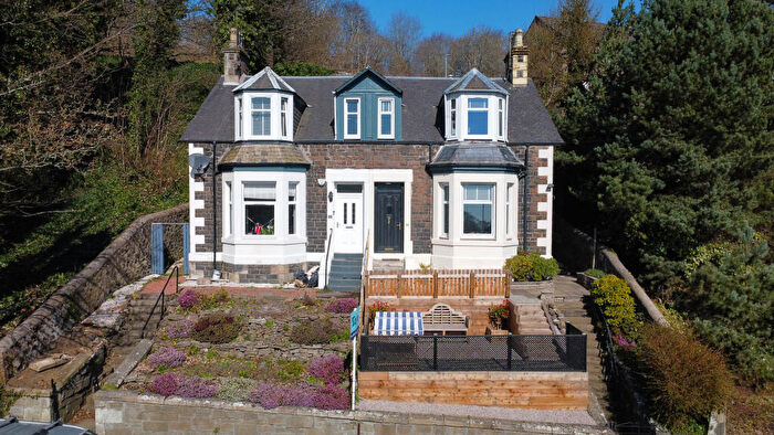 3 Bedroom Semi-Detached House For Sale In Scott Street, Dundee, DD2