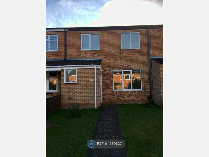 3 Bedroom Terraced House To Rent In Hornbeam, Tamworth, B77