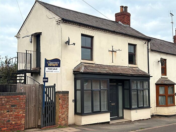1 Bedroom Flat For Sale In High Street, Weedon, Northamptonshire, NN7