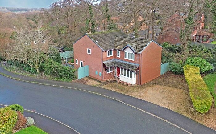 4 Bedroom Detached House For Sale In Greatly Extended, Caernarvon Drive, Rhiwderin, NP10