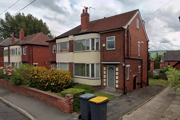 5 Bedroom Semi-Detached House To Rent In Ash Crescent, Leeds, West Yorkshire, LS6